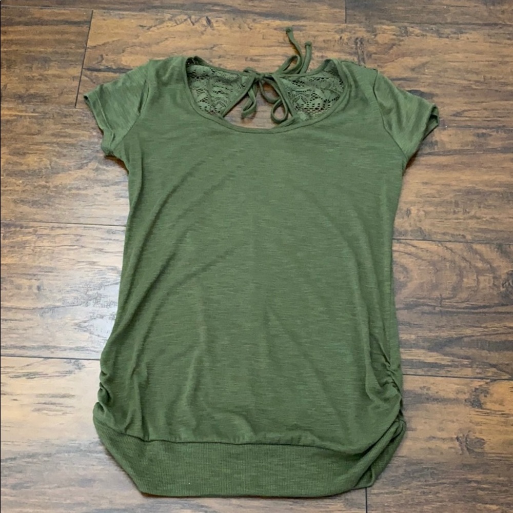 No Boundaries Short Sleeve Top